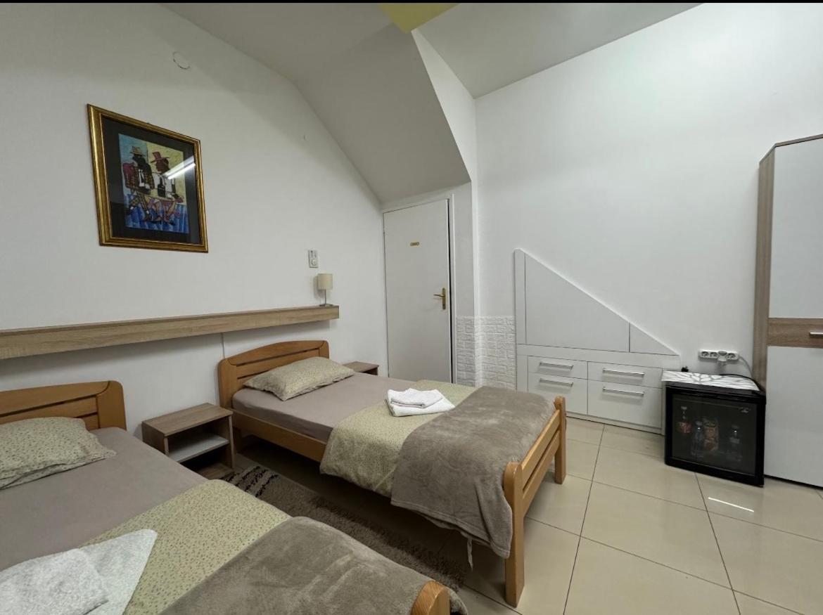Guesthouse Vladimir & Ana Pančevo Εξωτερικό φωτογραφία
